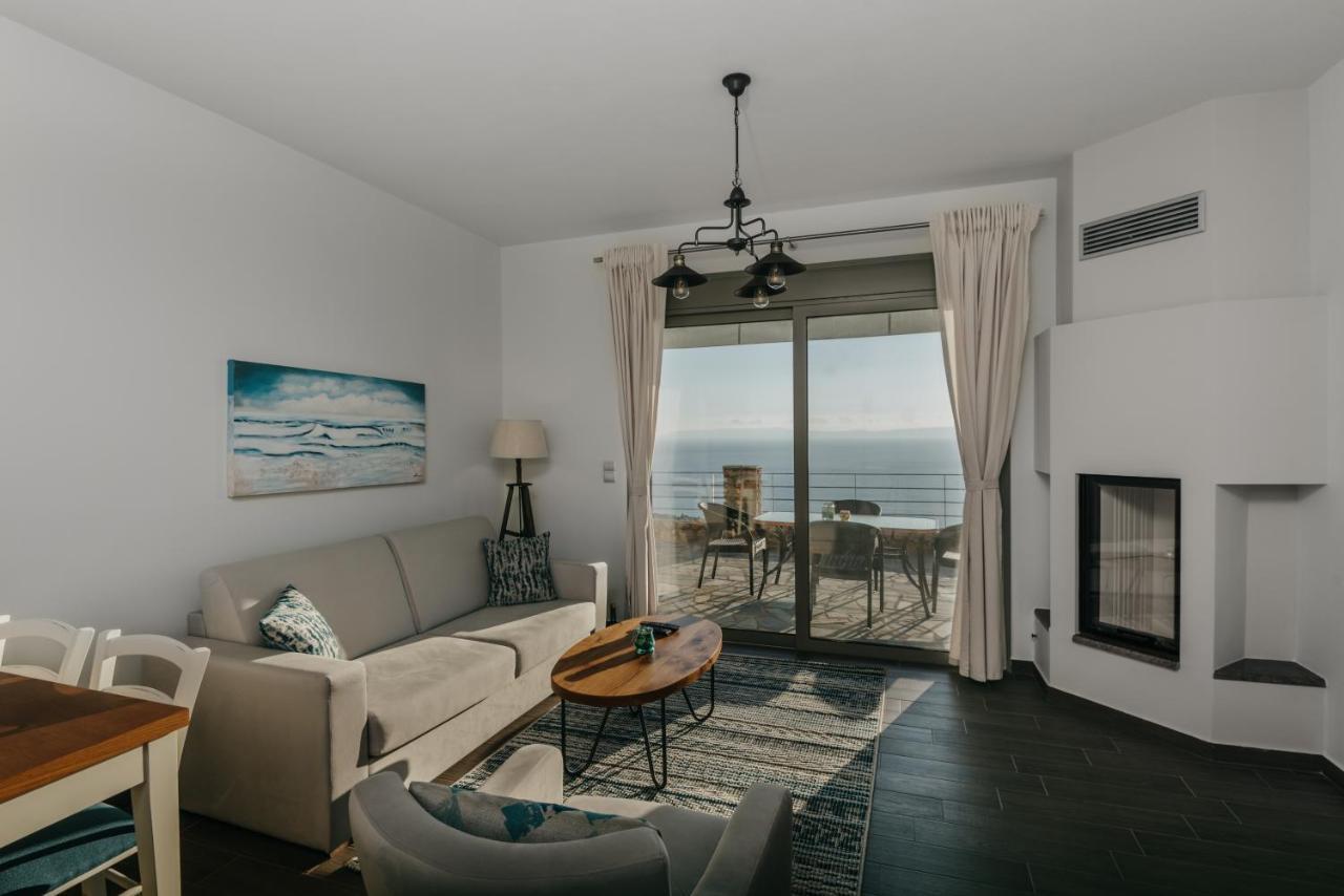 Bay View Guesthouses Kalamáta Kültér fotó