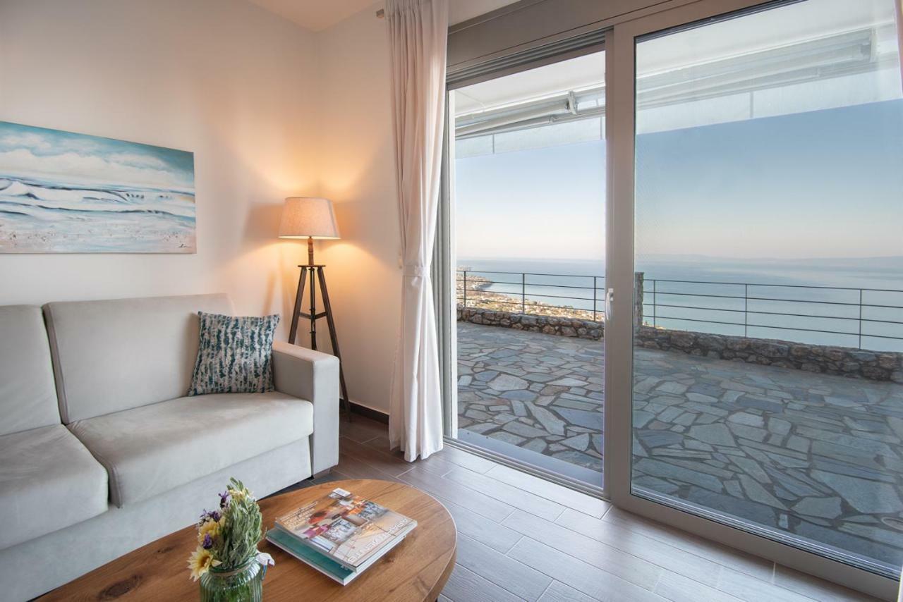 Bay View Guesthouses Kalamáta Kültér fotó